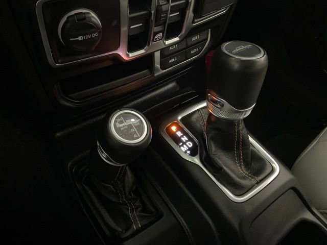 Used 2021 Jeep Gladiator Overland image 19