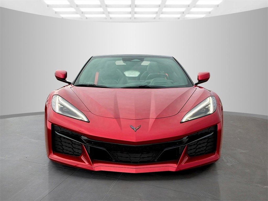 Used 2024 Chevrolet Corvette Z06 image 2