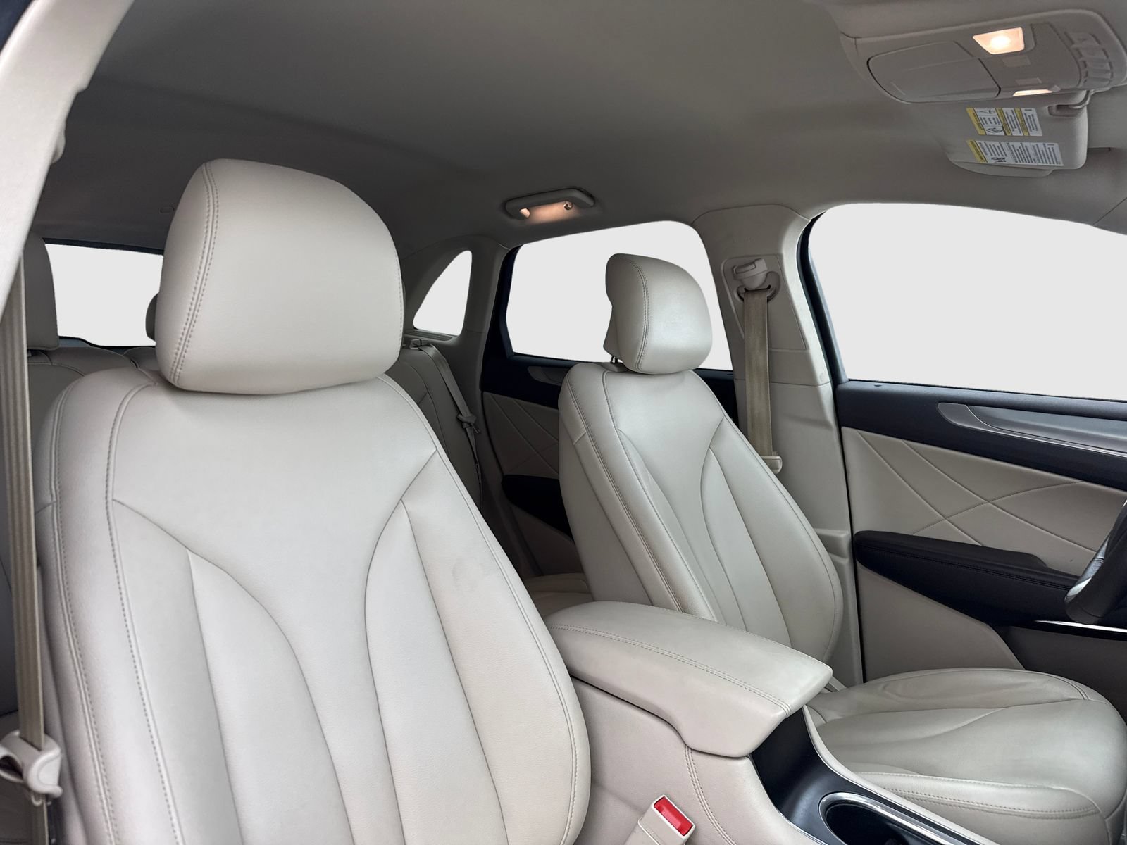 Used 2019 Lincoln MKC Premiere FWD image 40