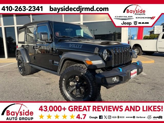 Used 2023 Jeep Wrangler Unlimited w/ Cold Weather Group AWD/4WD image 1