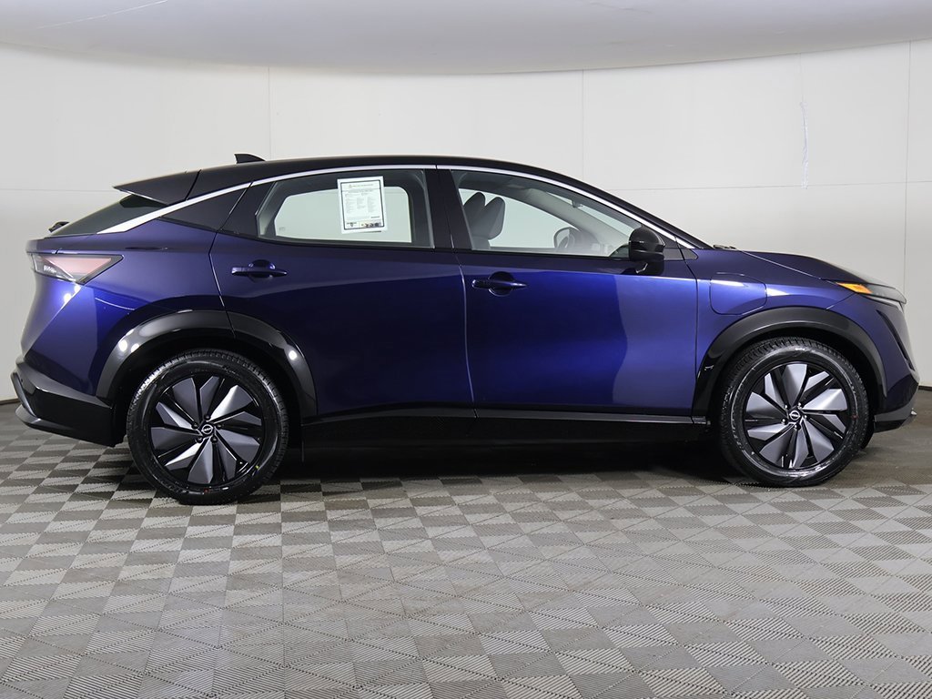 Used 2023 Nissan Ariya FWD image 17