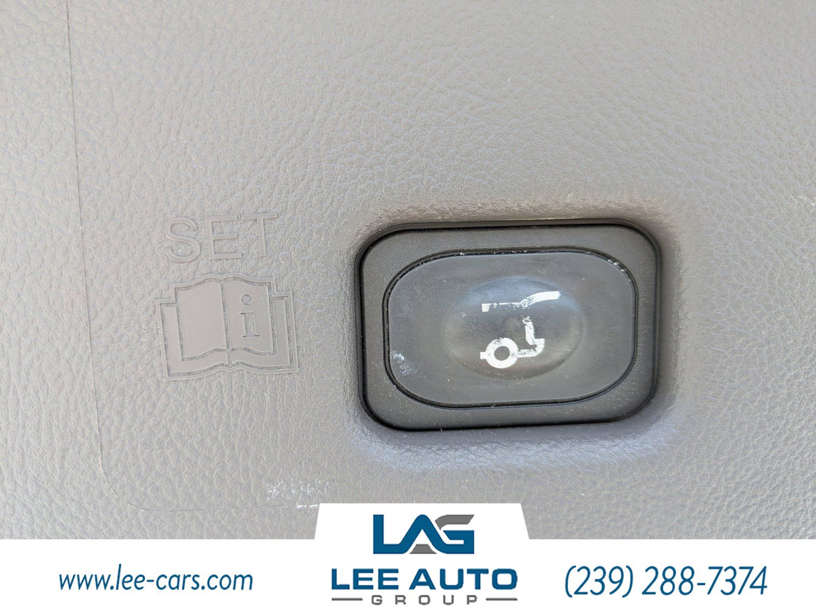 Used 2019 Lincoln Nautilus Select image 10