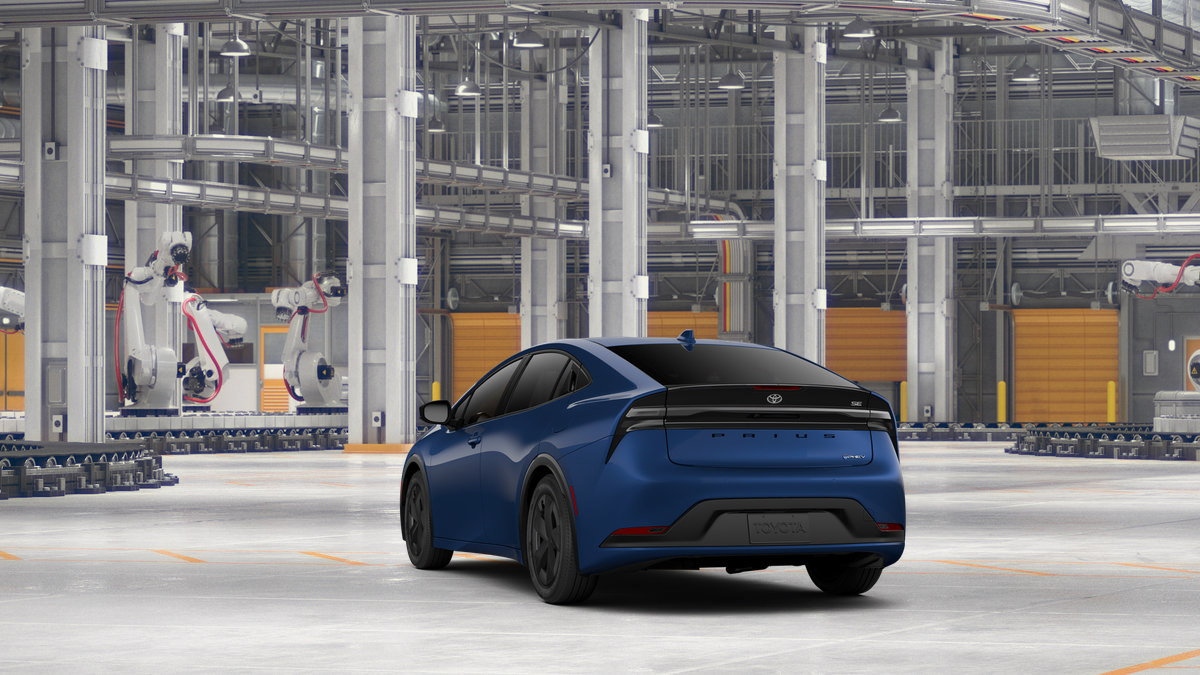New 2027 Toyota Prius Plug-In Hybrid FWD image 9