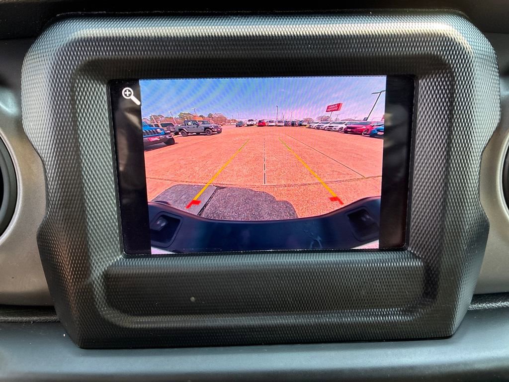 Used 2022 Jeep Gladiator Sport image 20