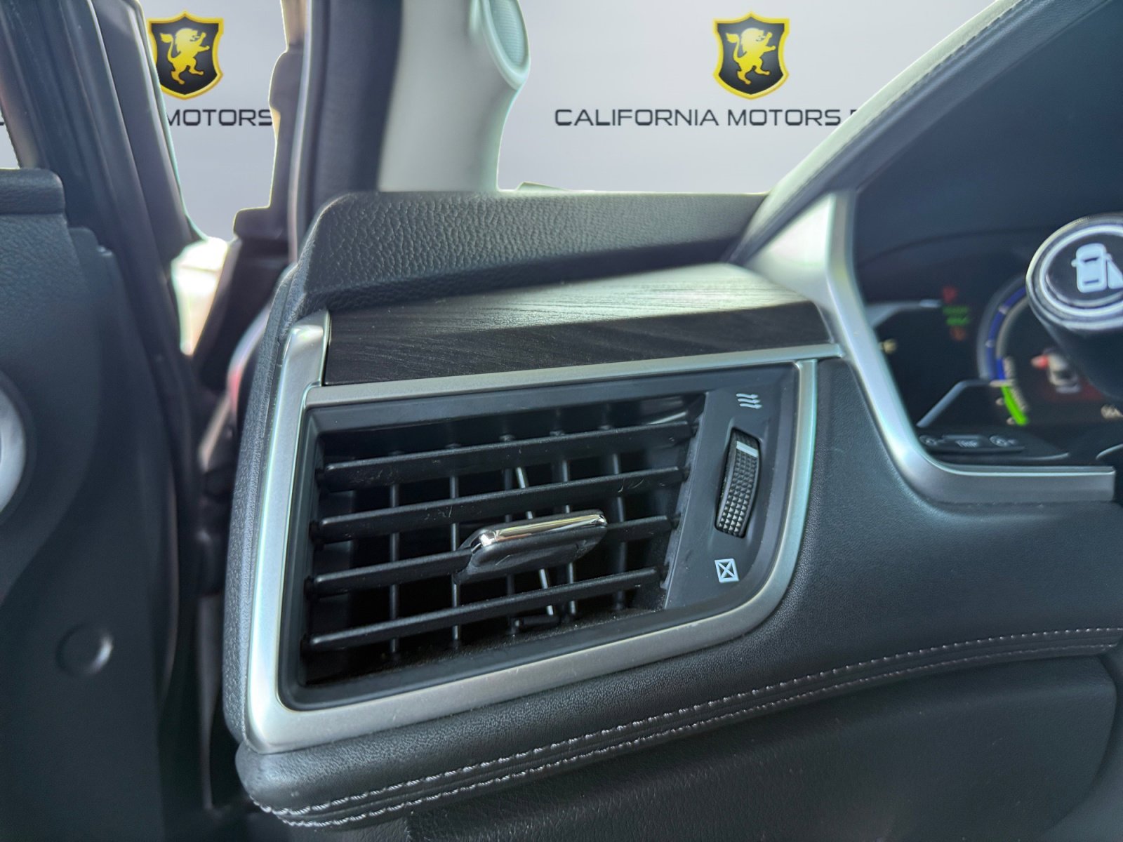 Used 2018 Honda Clarity Plug-In Hybrid image 14