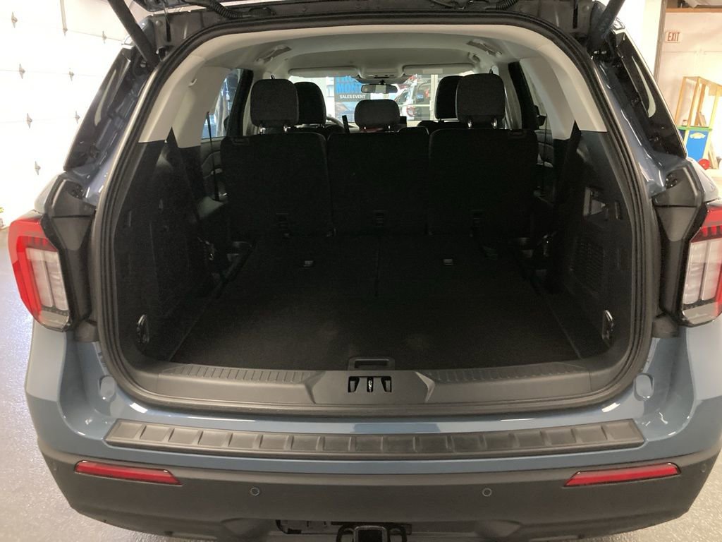 New 2026 Ford Explorer Active AWD/4WD image 29