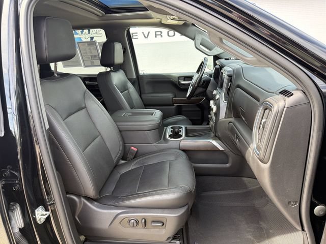 Used 2019 GMC Sierra 1500 SLT w/ SLT Premium Plus Package AWD/4WD image 27