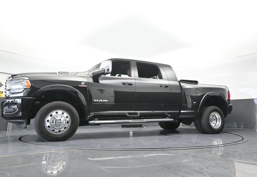Used 2023 RAM 3500 Limited image 20
