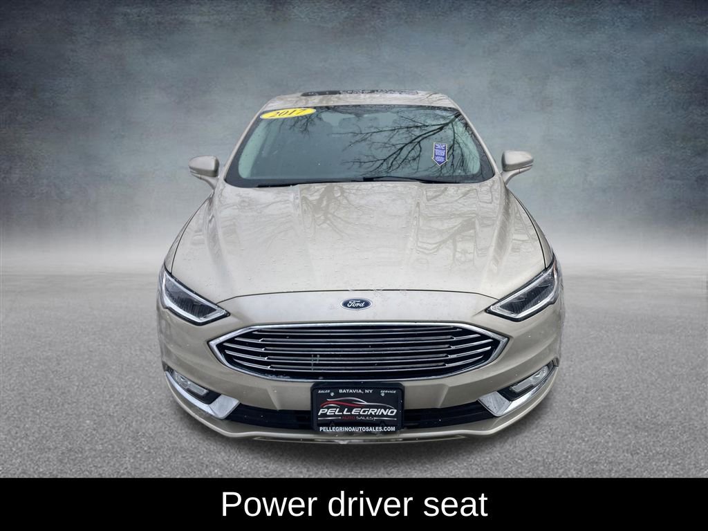 Used 2017 Ford Fusion SE w/ Fusion SE Technology Package image 10