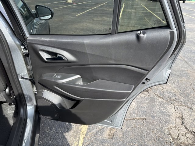 New 2026 Chevrolet Trax LT w/ LT Convenience Package image 25