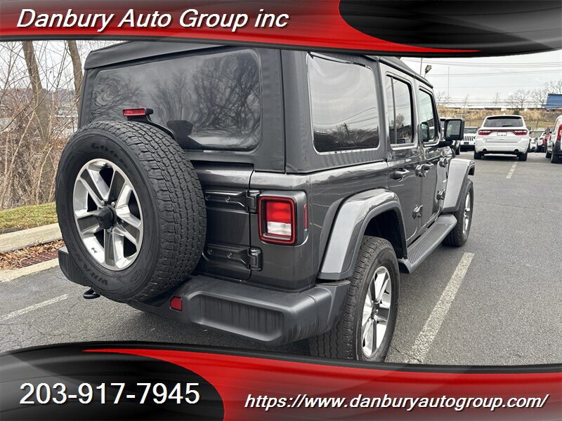 Used 2022 Jeep Wrangler Unlimited Sahara w/ Cold Weather Group AWD/4WD image 6