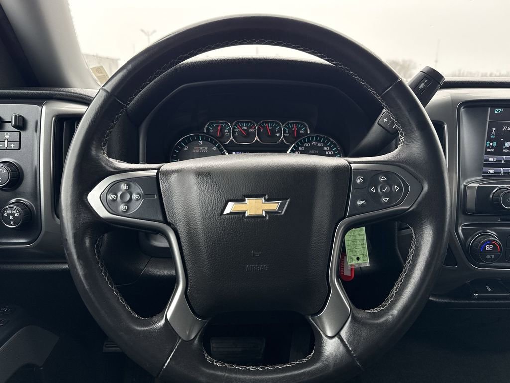 Used 2017 Chevrolet Silverado 1500 LT w/ Midnight Edition image 11