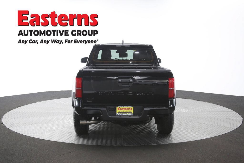 Used 2025 Toyota Tacoma TRD Off-Road AWD/4WD image 97