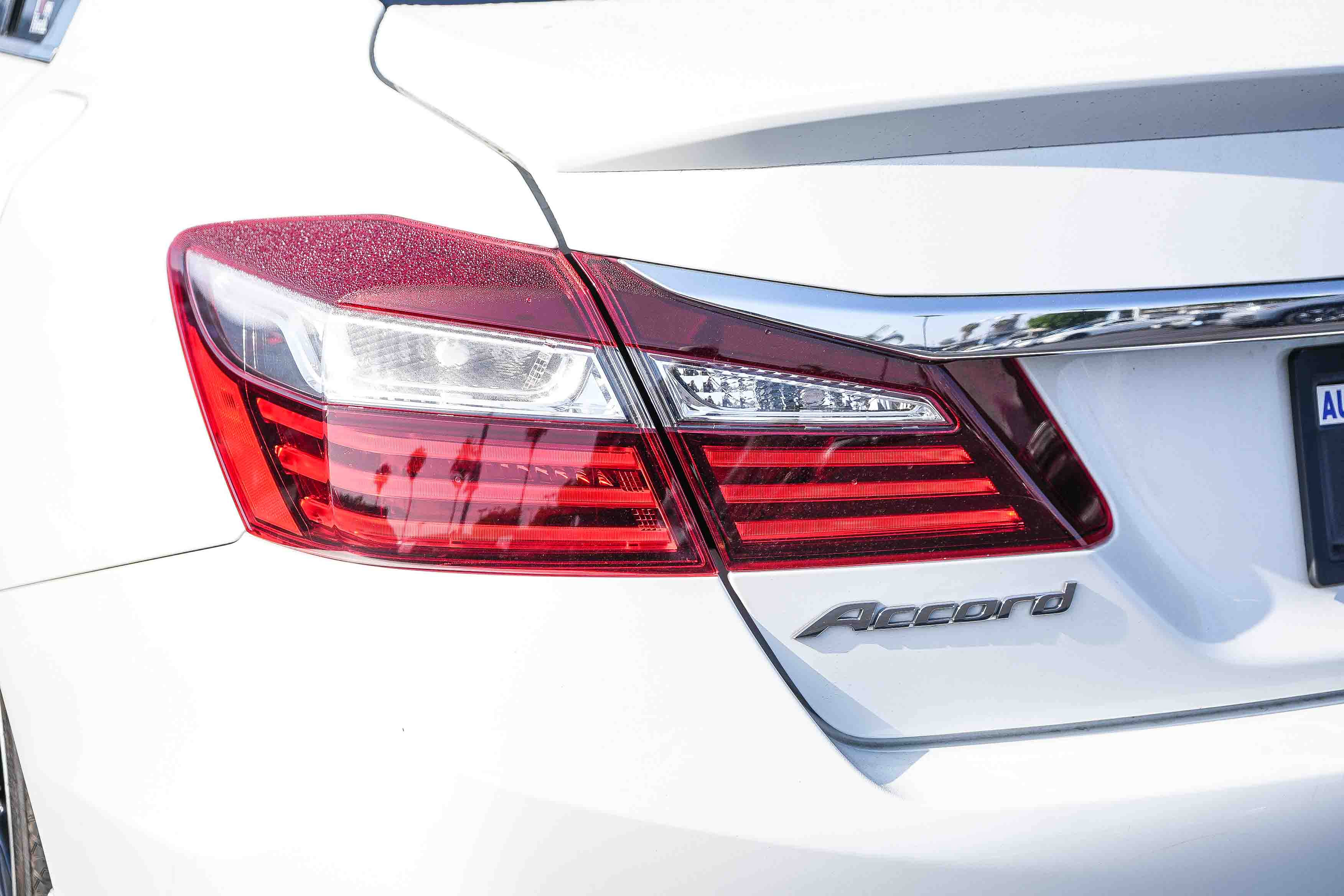 Used 2017 Honda Accord Sport Special Edition image 10