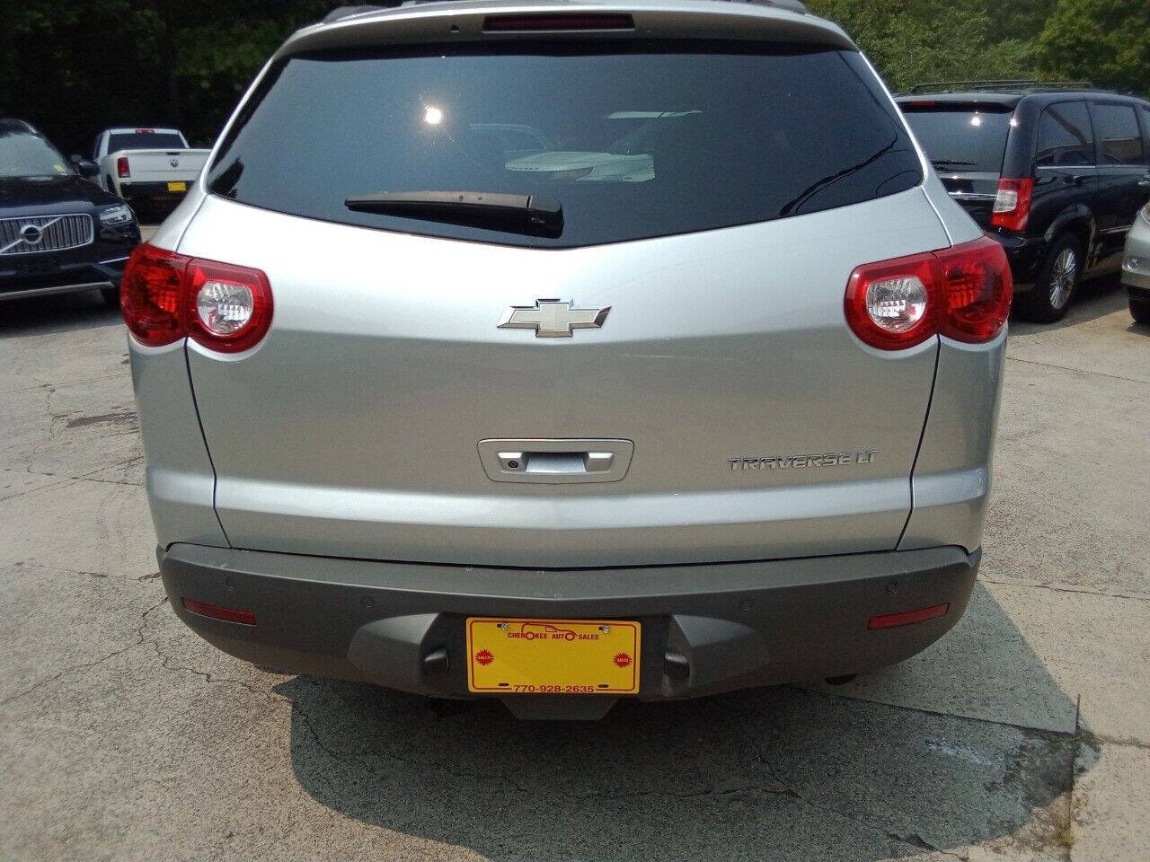 Used 2012 Chevrolet Traverse LT FWD image 15