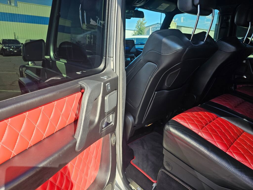 Used 2015 Mercedes-Benz G 63 AMG 4MATIC image 15