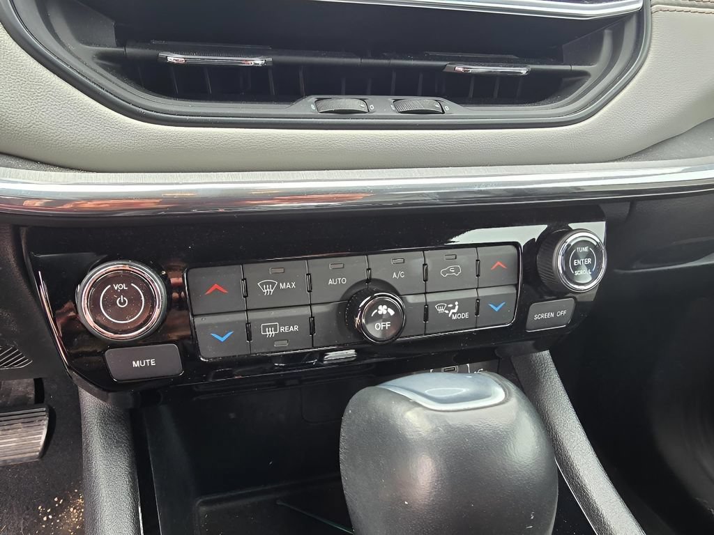 Used 2024 Jeep Compass Limited AWD/4WD image 20