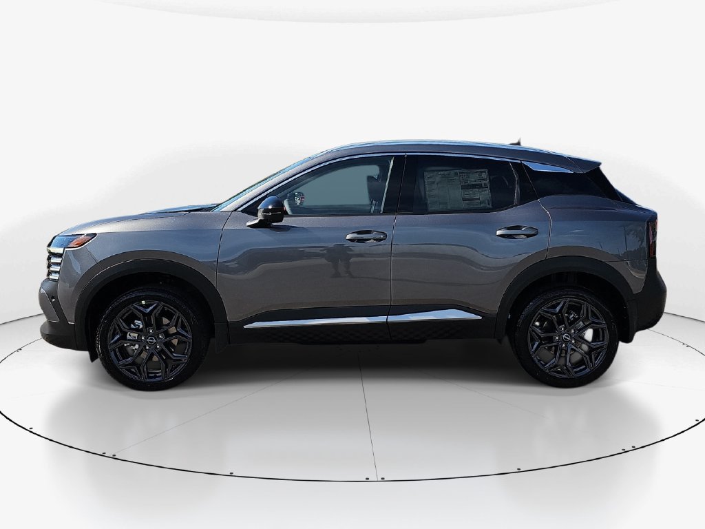 New 2027 Nissan Kicks SR w/ Cold Weather Package FWD image 9
