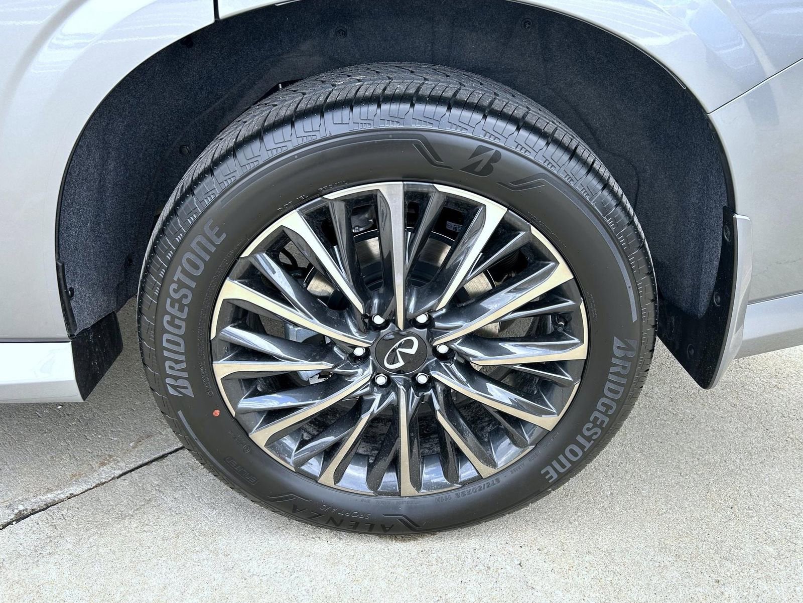 New 2026 INFINITI QX80 Autograph image 24