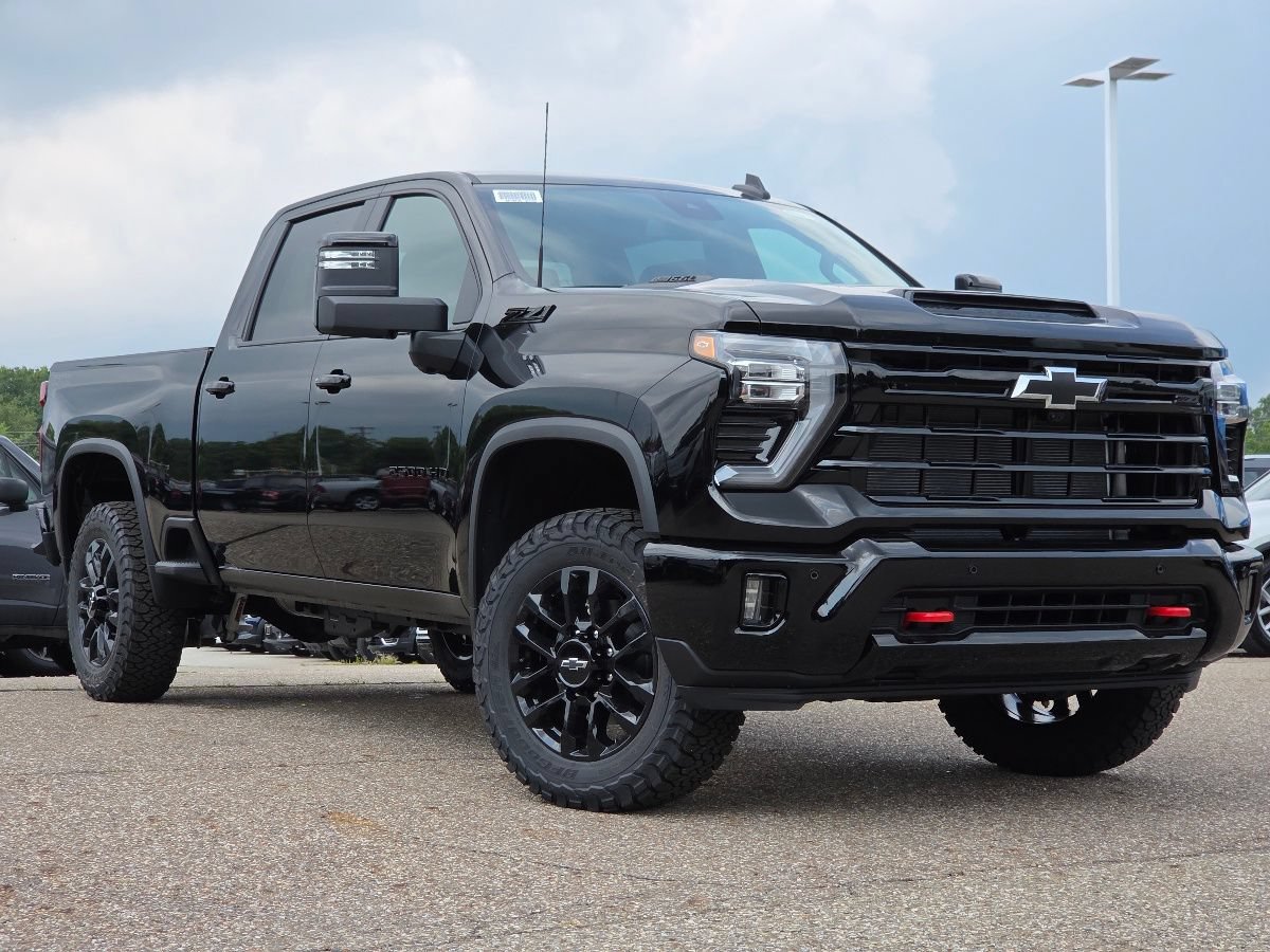 New 2026 Chevrolet Silverado 2500 LT w/ Trail Boss Package AWD/4WD video 2