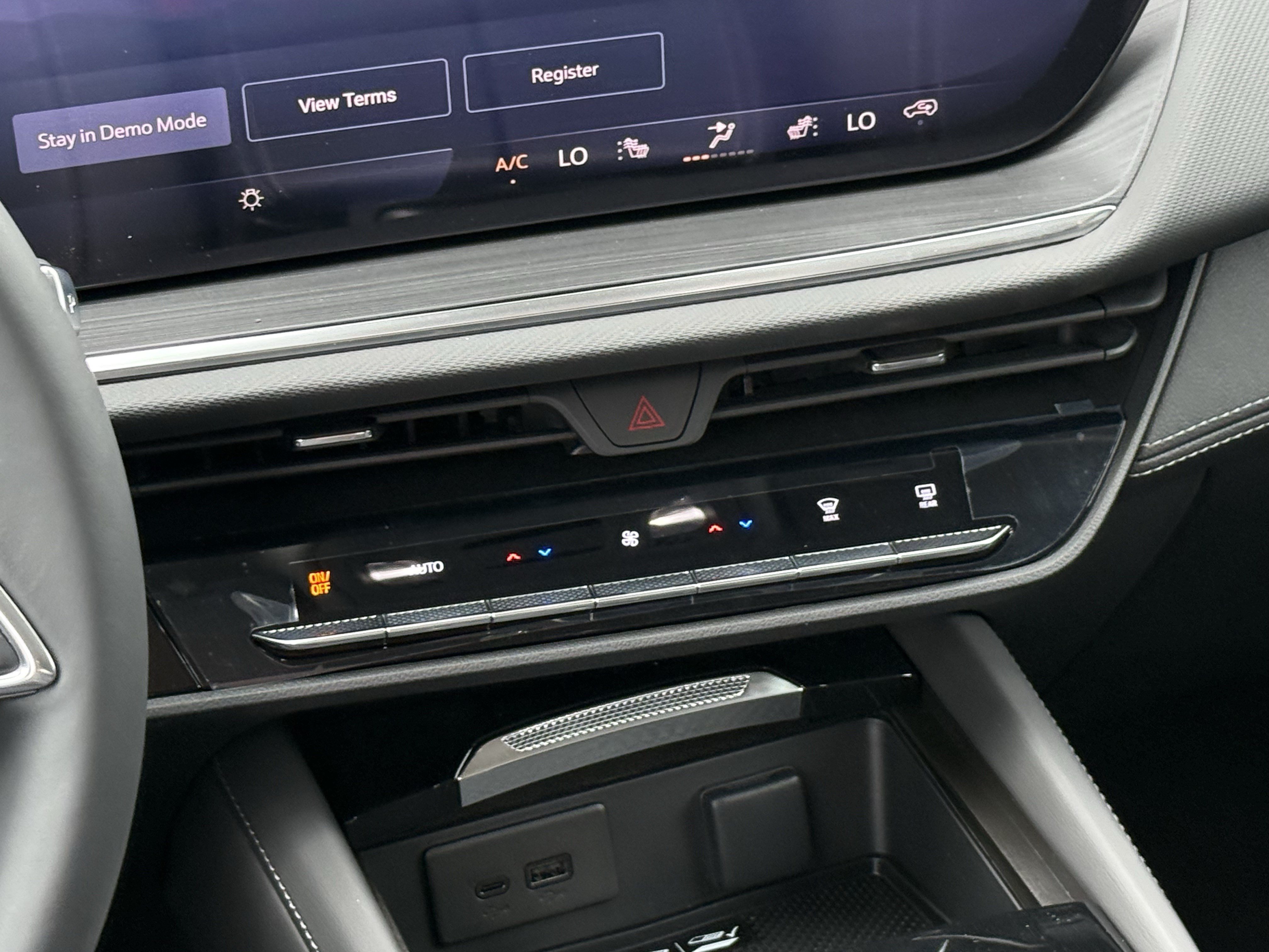 New 2026 Buick Envision Preferred AWD/4WD image 14