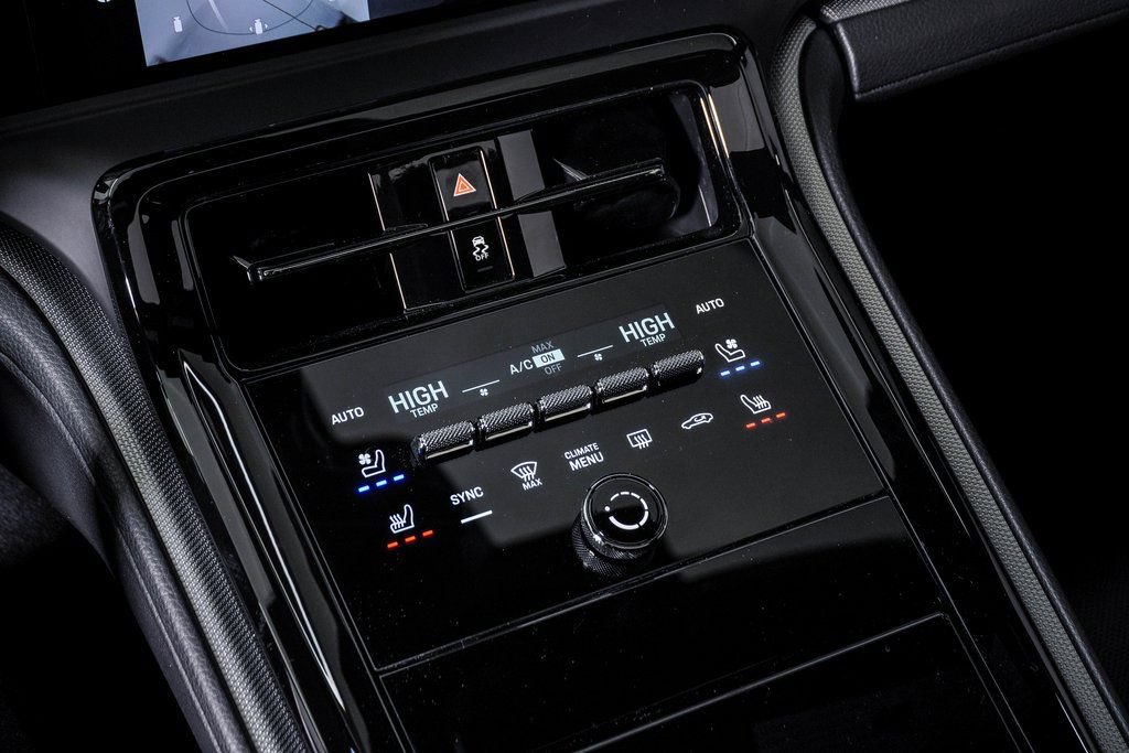 New 2026 Porsche Panamera 4 AWD/4WD image 24