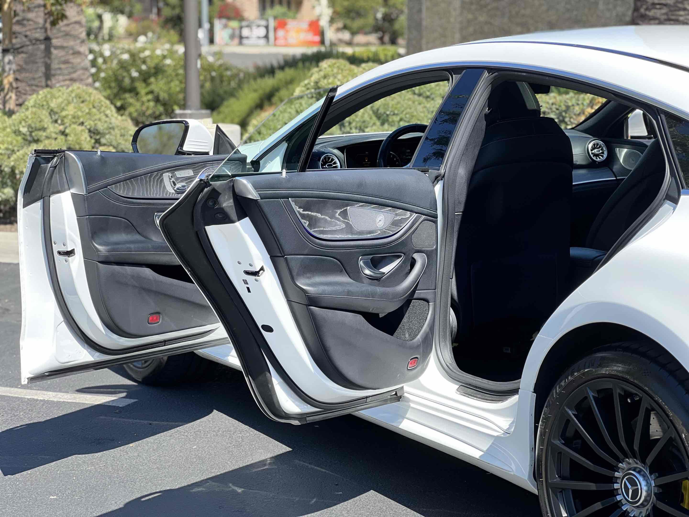 Used 2020 Mercedes-Benz AMG GT 53 w/ Driver Assistance Package image 35