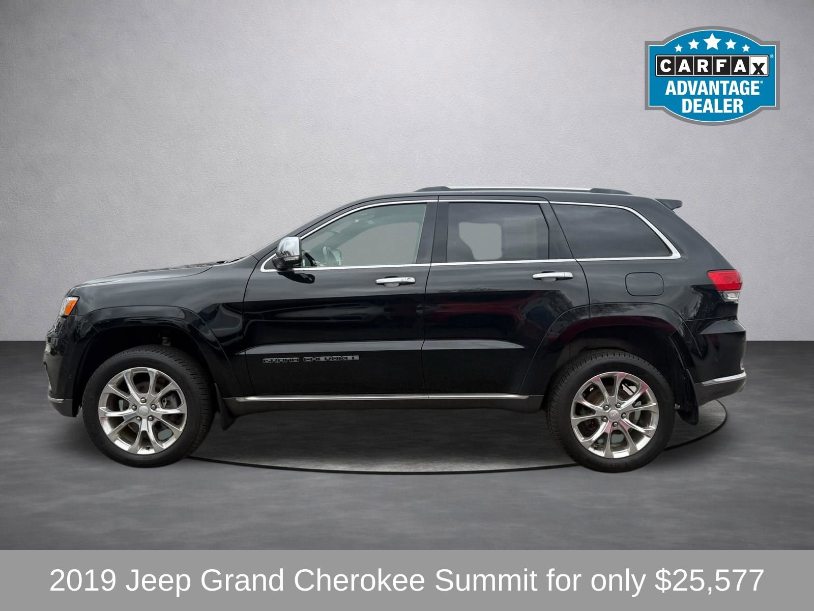 Used 2019 Jeep Grand Cherokee Summit w/ Skid Plate Group AWD/4WD image 7