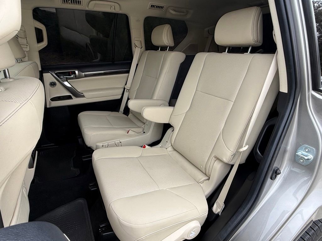 Certified 2022 Lexus GX 460 Premium w/ Accessory Package AWD/4WD image 20