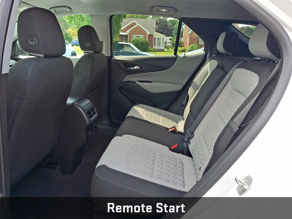 Used 2023 Chevrolet Equinox LS w/ LS Convenience Package AWD/4WD image 13
