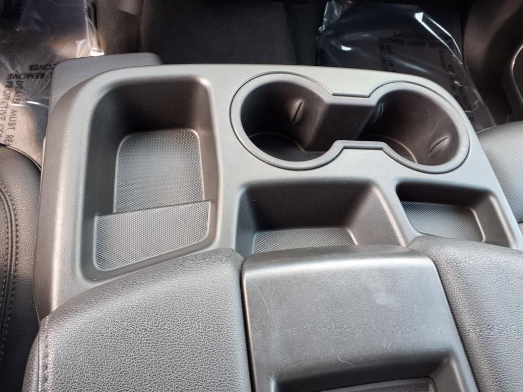 Used 2025 GMC Sierra 1500 SLT image 13