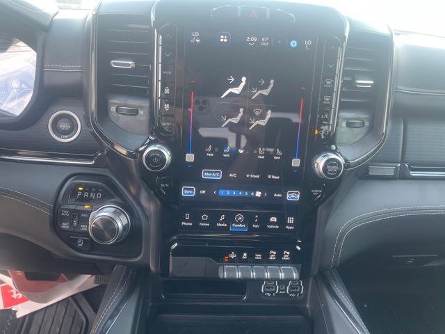 Used 2022 RAM 1500 Limited w/ Body Color Bumper Group image 26