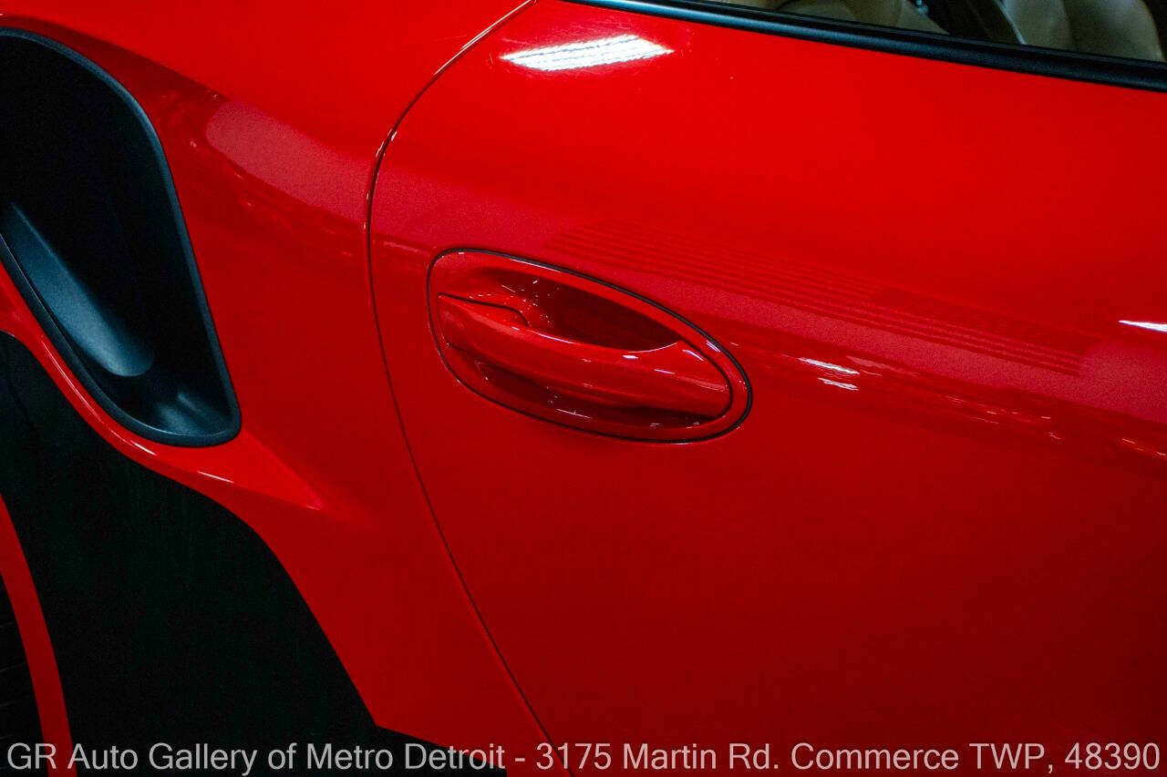 Used 2014 Porsche 911 Turbo S image 30