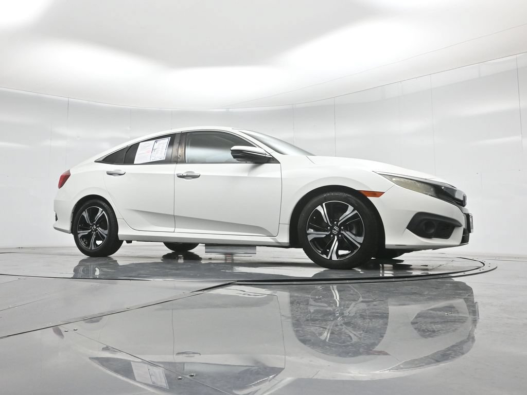 Used 2016 Honda Civic Touring image 43