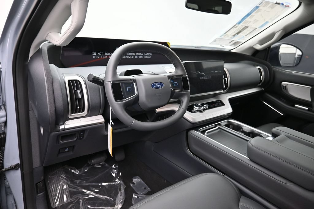 New 2026 Ford Expedition Active RWD image 21