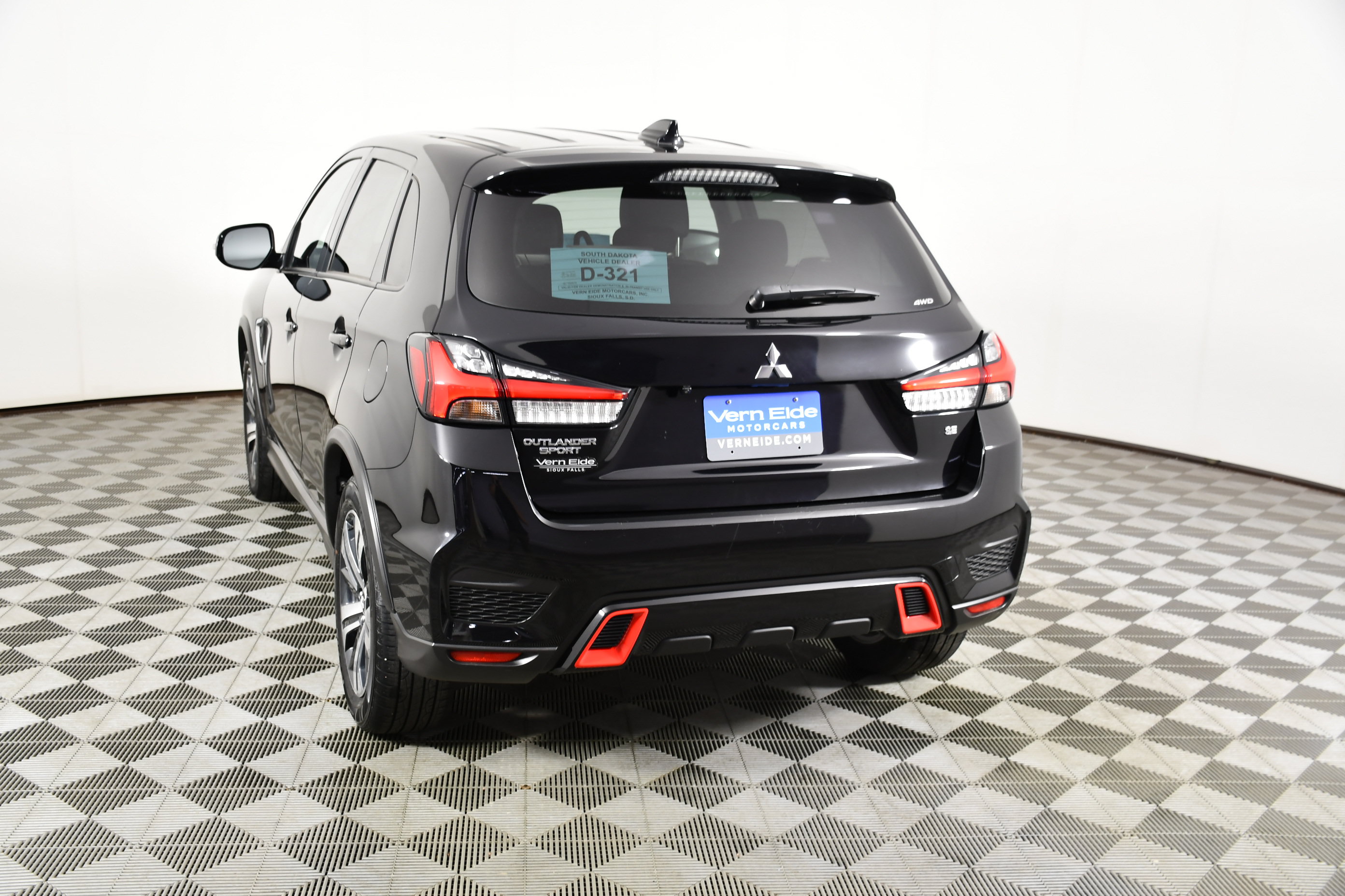 Used 2023 Mitsubishi Outlander Sport SE AWD/4WD image 7