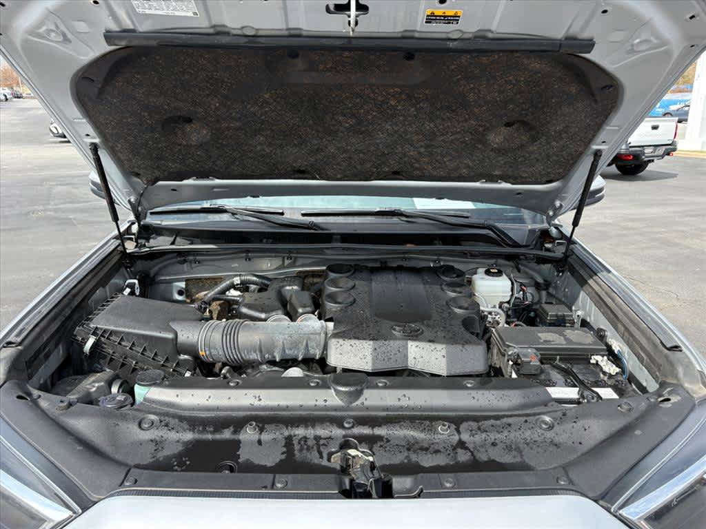 Used 2024 Toyota 4Runner TRD Off-Road Premium image 31