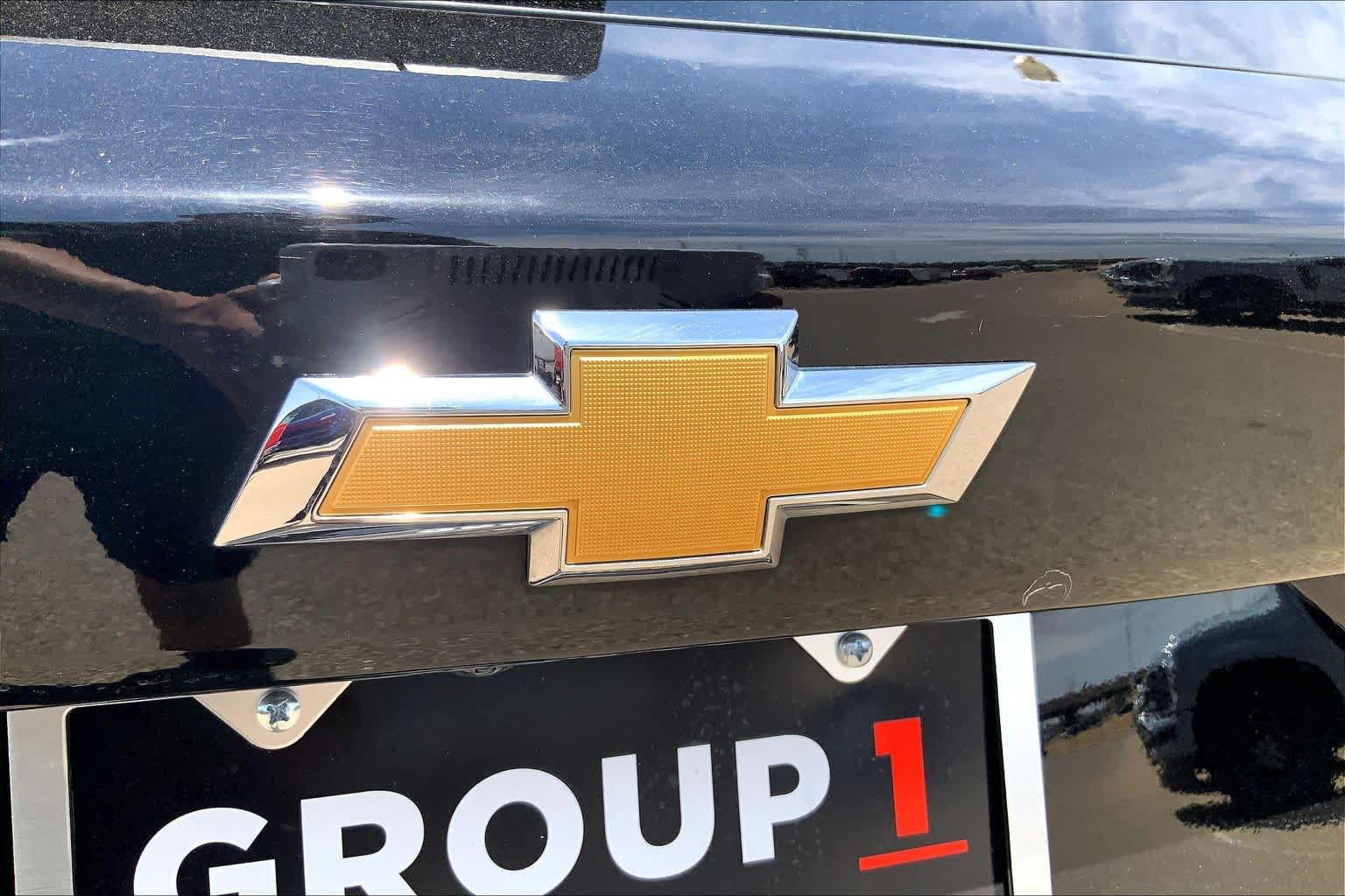Used 2025 Chevrolet Trax LS FWD image 32