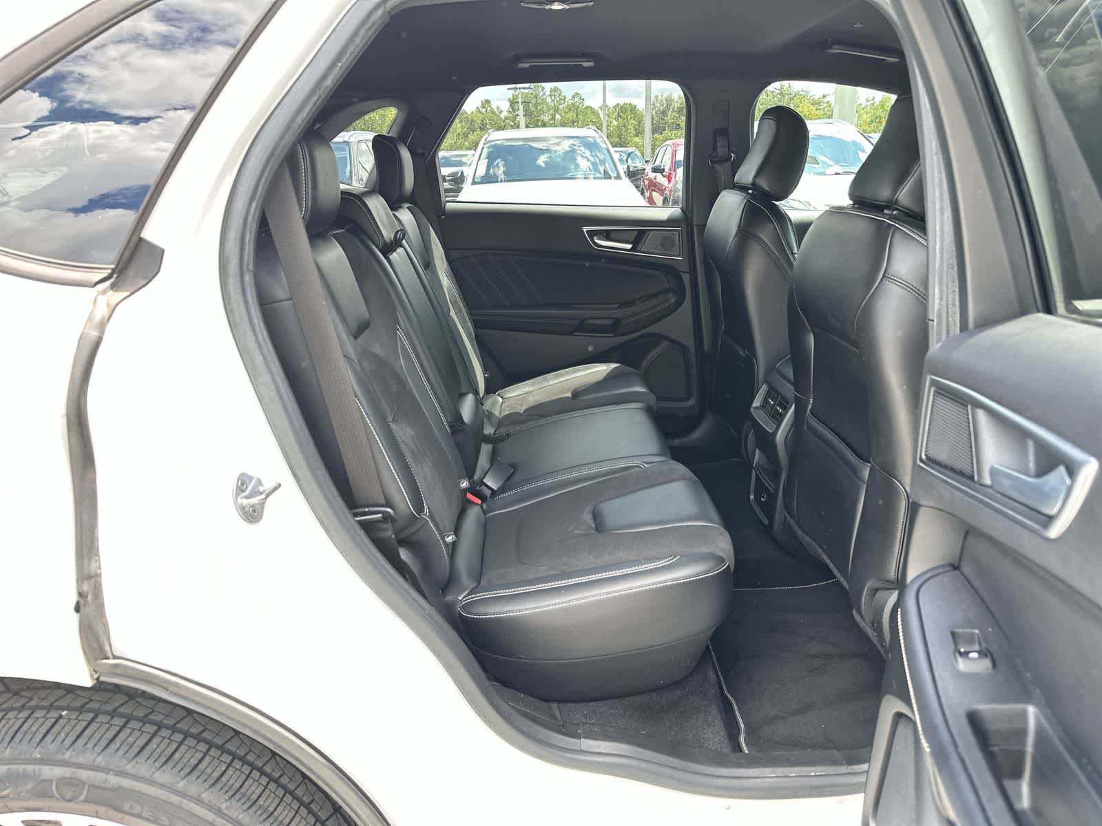 Used 2022 Ford Edge ST AWD/4WD image 17