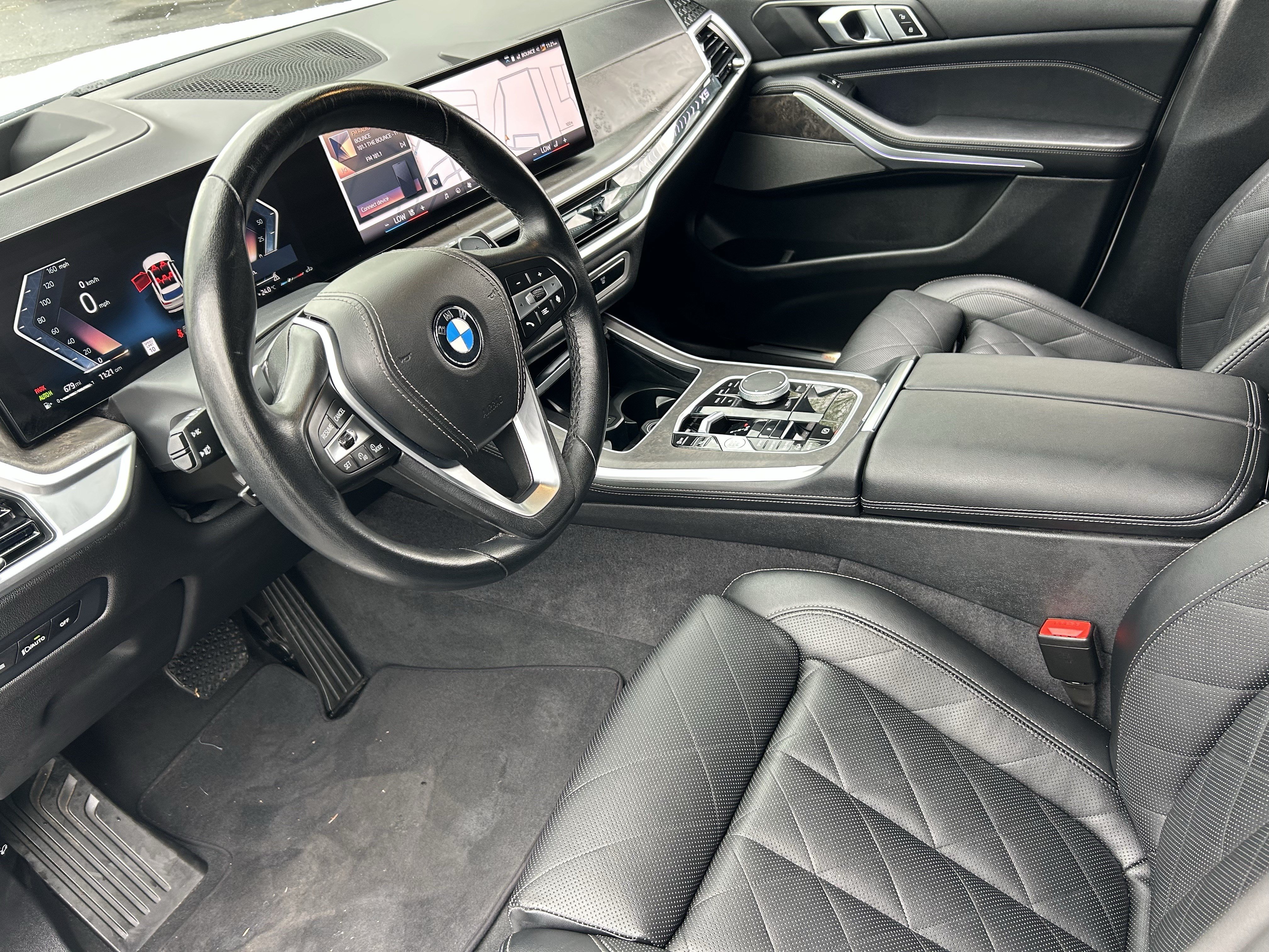 Used 2025 BMW X5 xDrive40i AWD/4WD image 16