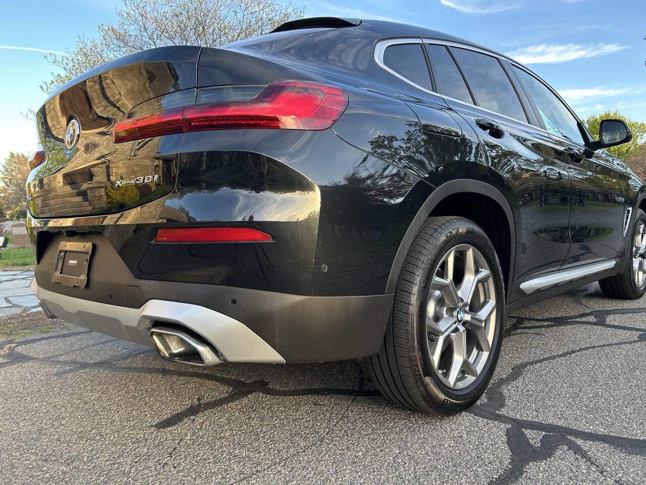 Used 2022 BMW X4 xDrive30i w/ Premium Package 2 image 20