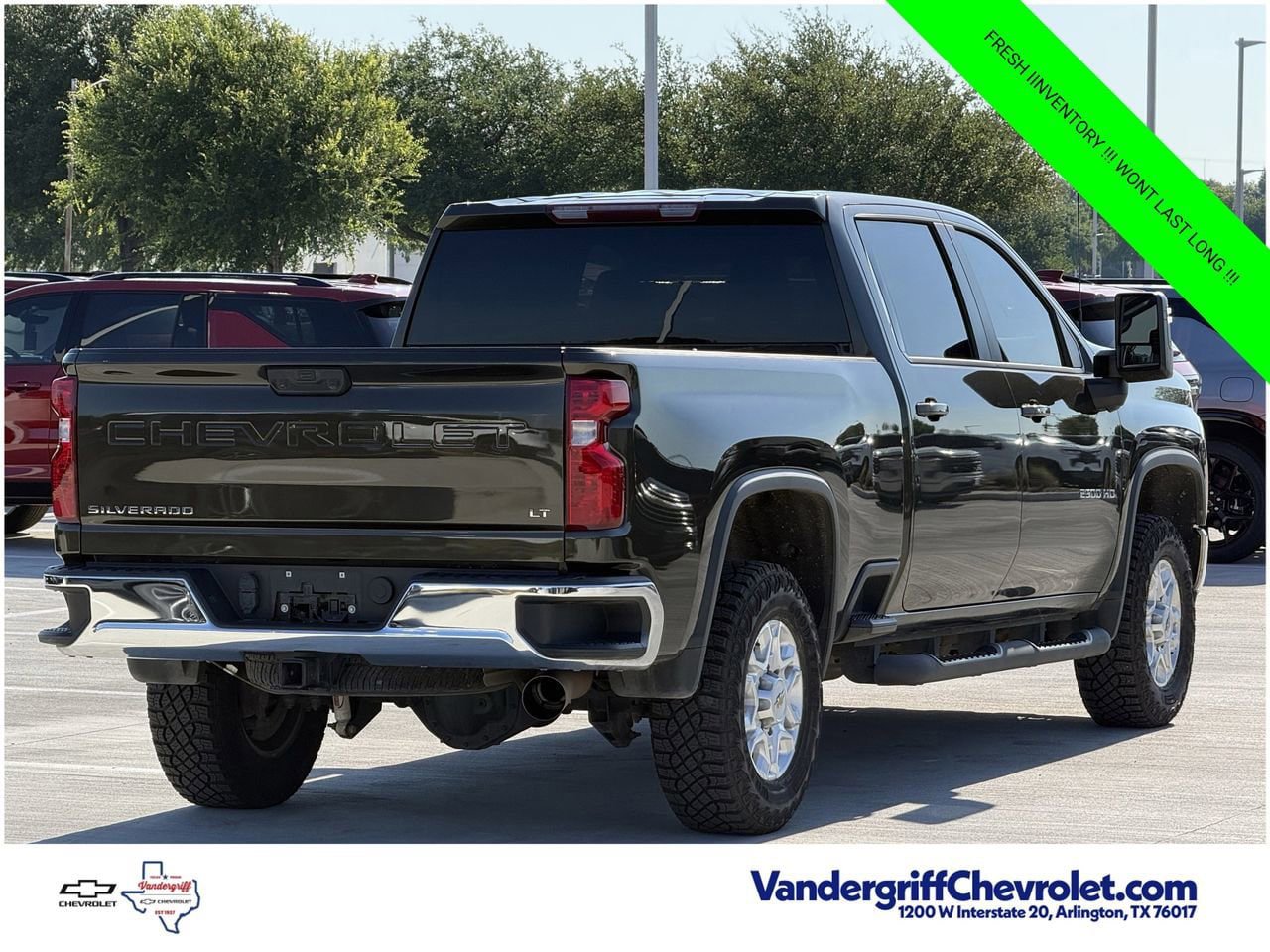 Certified 2022 Chevrolet Silverado 2500 LT w/ Convenience Package AWD/4WD image 4