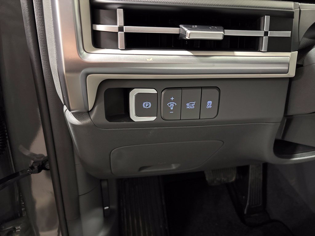 New 2026 Hyundai Santa Fe SE AWD/4WD image 13