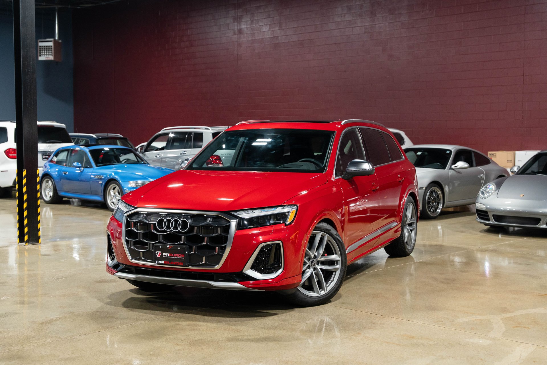 Used 2025 Audi SQ7 Prestige w/ Prestige Package