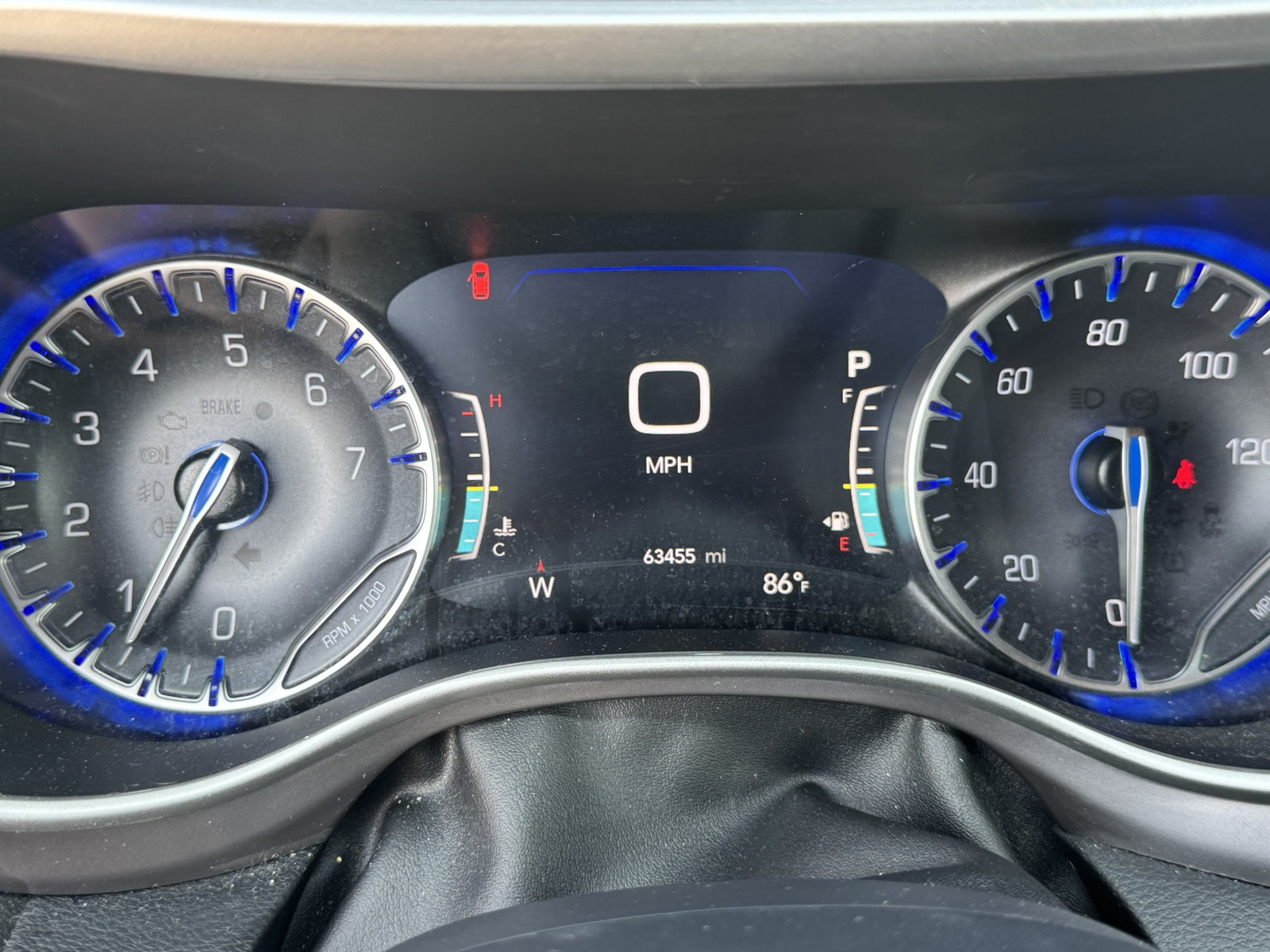 Used 2025 Chrysler Pacifica Select FWD image 33