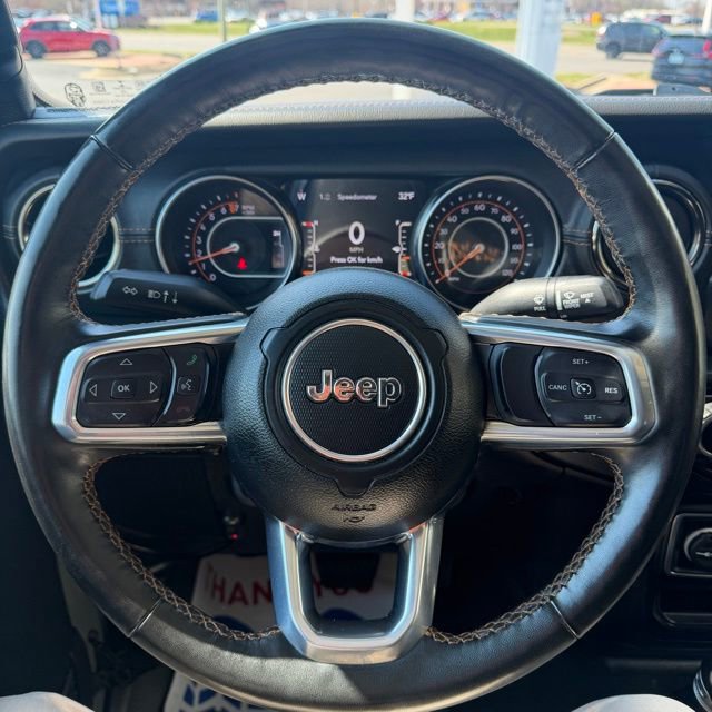 Used 2022 Jeep Gladiator Overland AWD/4WD image 19
