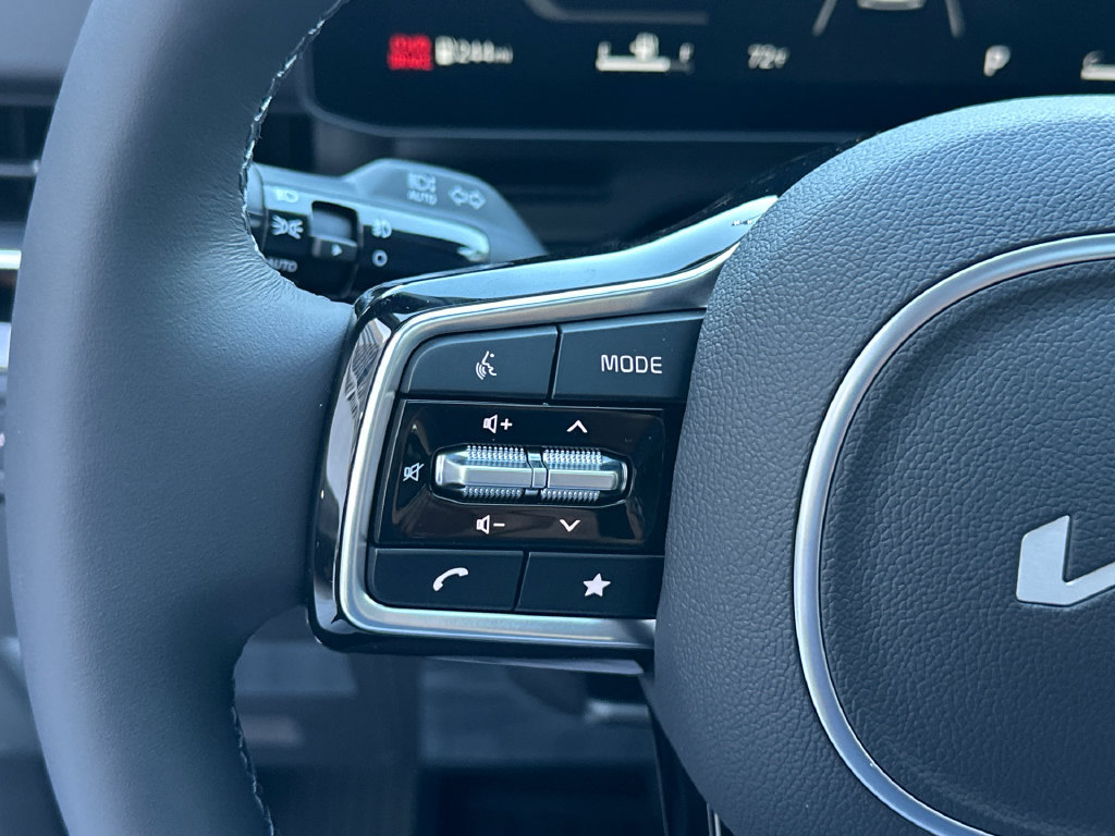 New 2026 Kia Carnival SX Prestige FWD image 24
