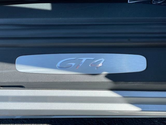 Used 2021 Porsche 718 Cayman GT4 RWD image 27