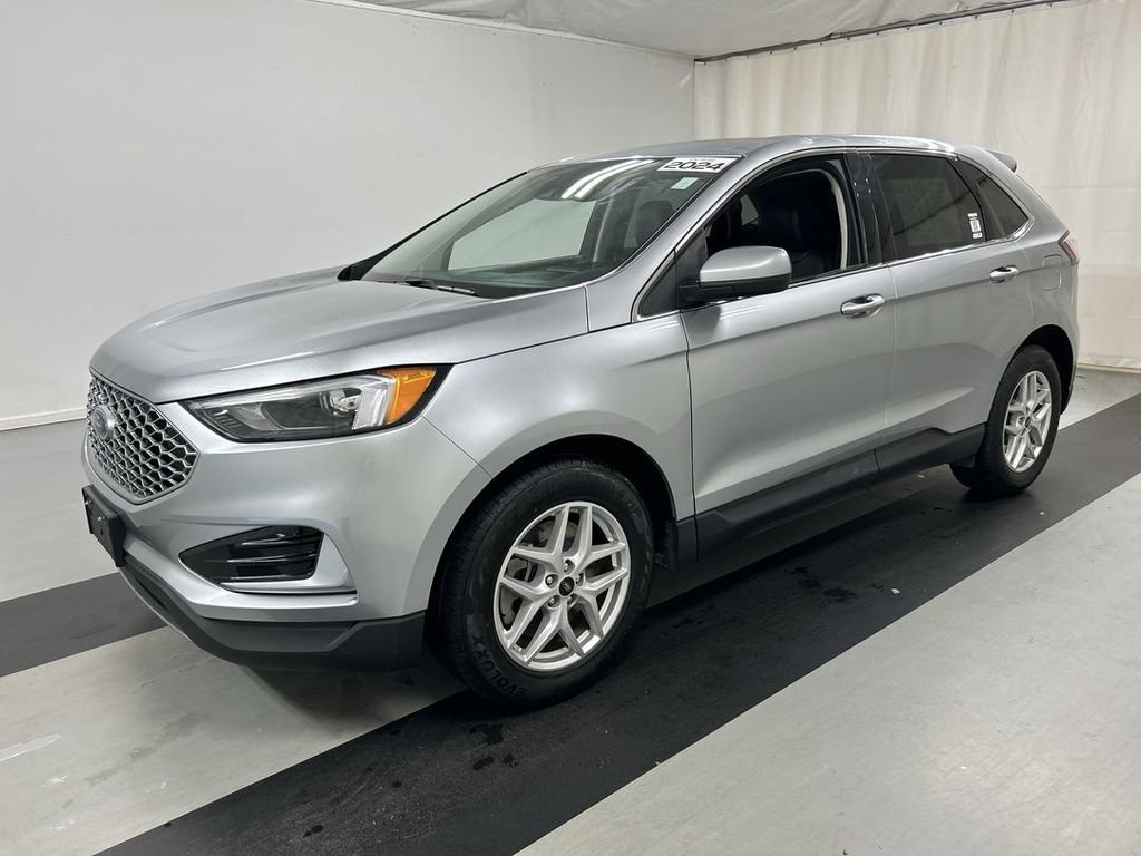 Used 2024 Ford Edge SEL AWD/4WD image 5