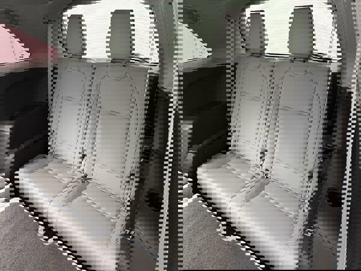 Used 2020 Acura MDX SH-AWD w/Technology Pkg image 34